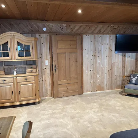 Bartlerhof Apartment *