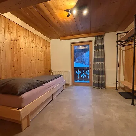 Bartlerhof Apartment