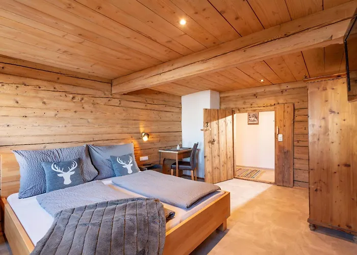 Bartlerhof Apartment