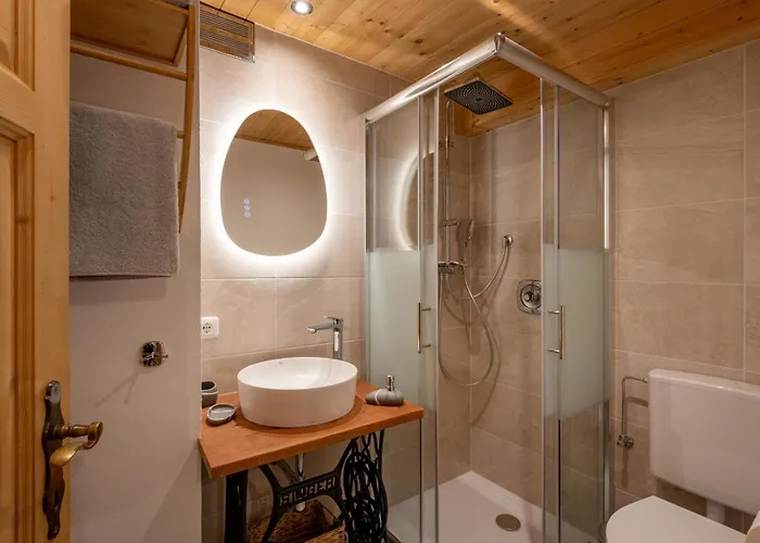 Bartlerhof Apartment